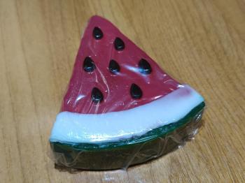 Мыло ручной работы: сувенирное мыло (Сочный арбуз) 100г